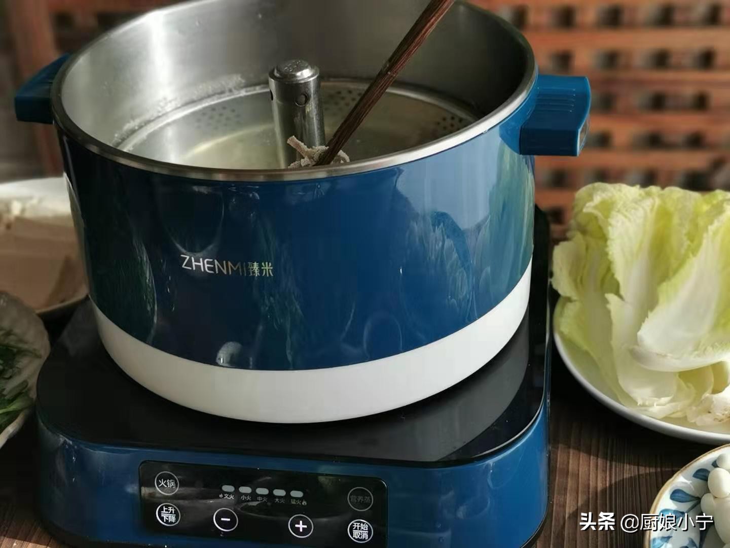 大厨做凉拌毛肚的教程,毛肚的做法怎么清洗才能涮火锅