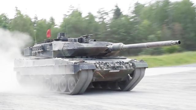 t14坦克为什么不上场,t-14坦克侧面对比图