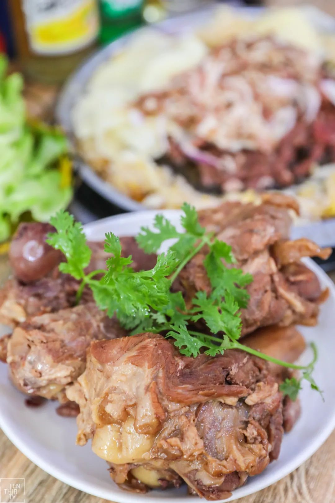 降温了吃点热乎的御寒,降温武汉