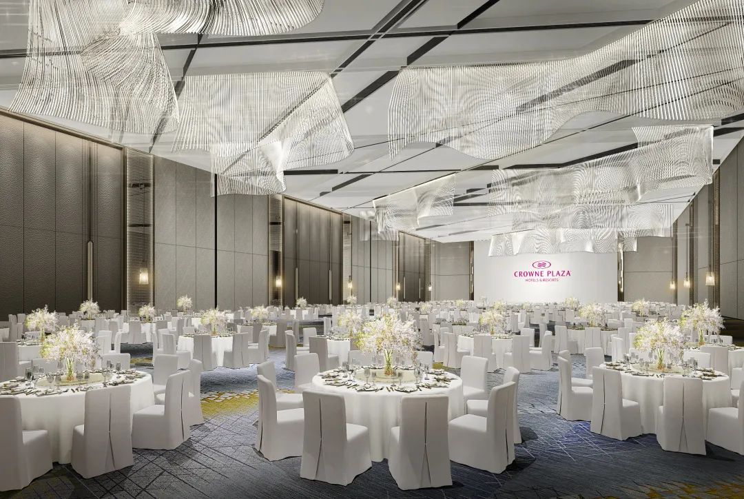 奥克斯皇冠假日酒店,奥克斯中心皇冠假日酒店自助餐