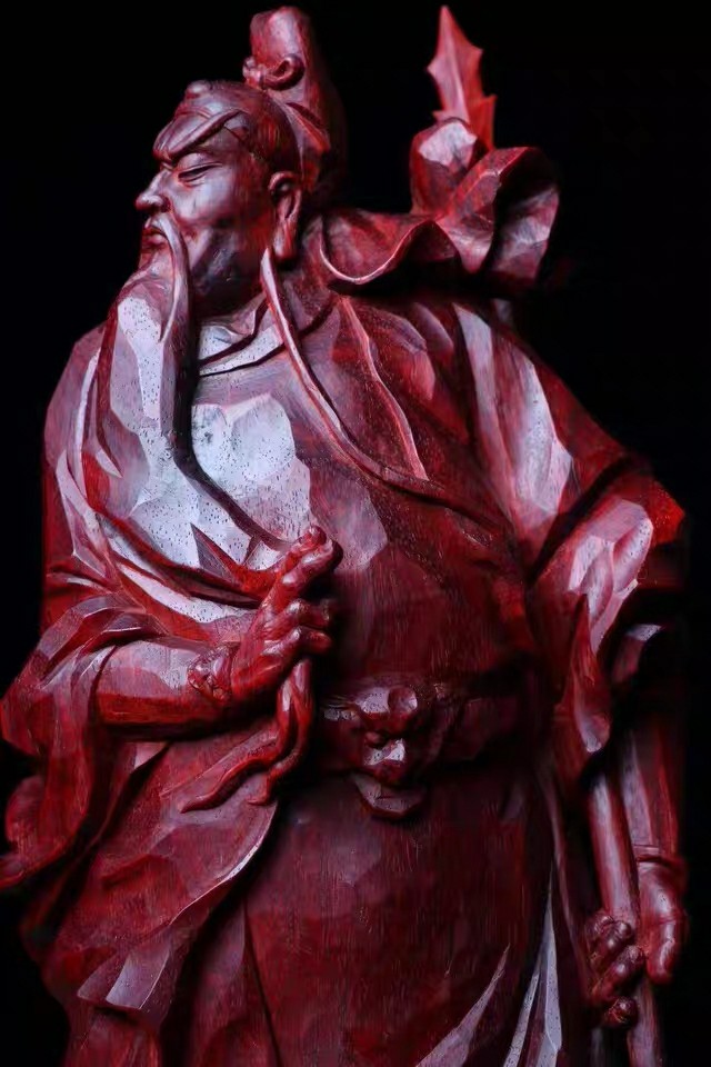 木雕师麾下的武圣《关羽》睁眼可吓退百万大军