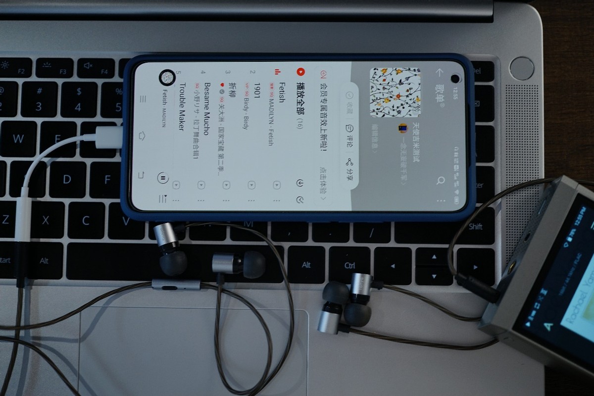 天使吉米谭雅评测：物美价廉百元级，解析力与宽松平衡