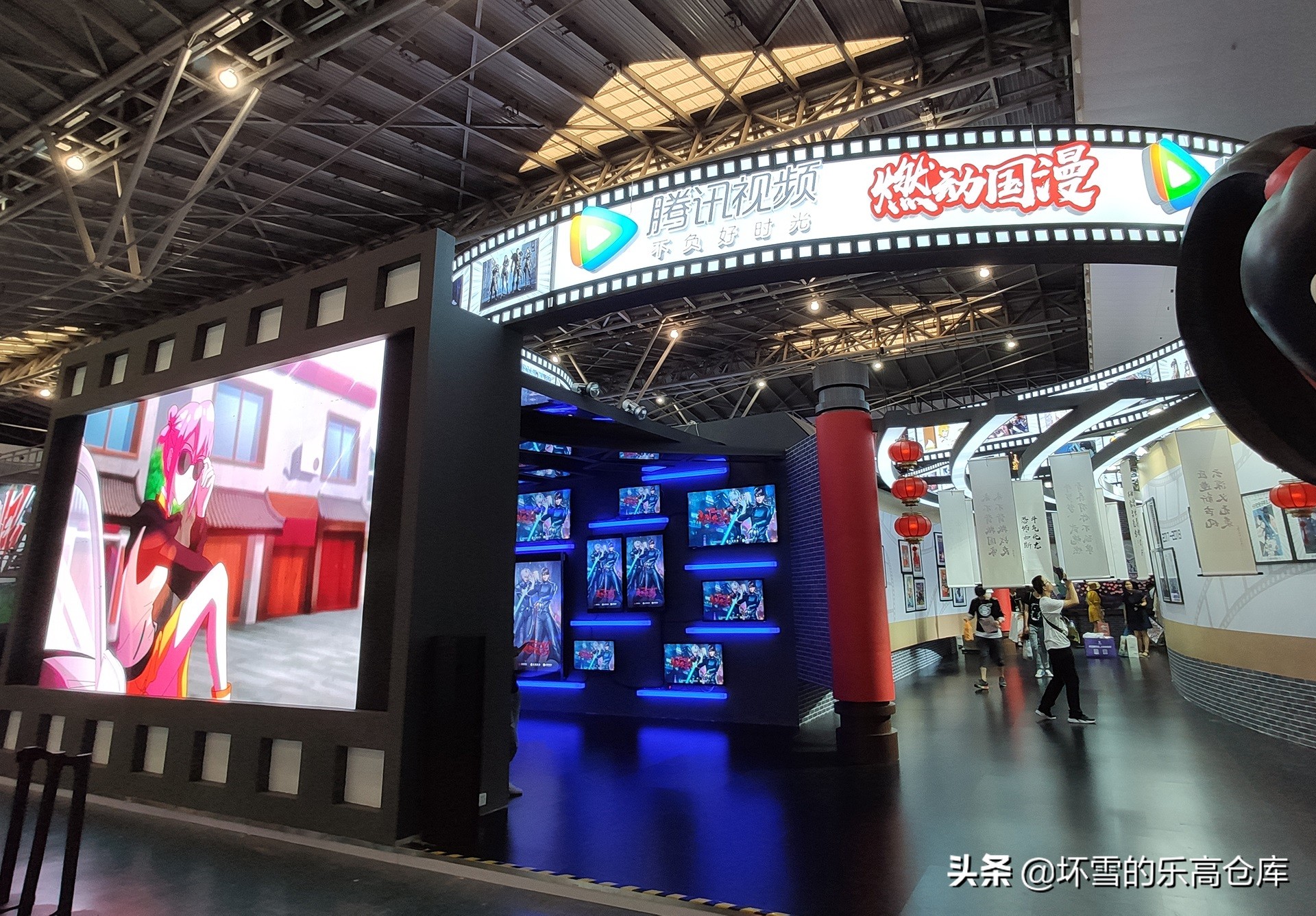 用47张照片带你来看看二次元展CCG上有什么好玩的