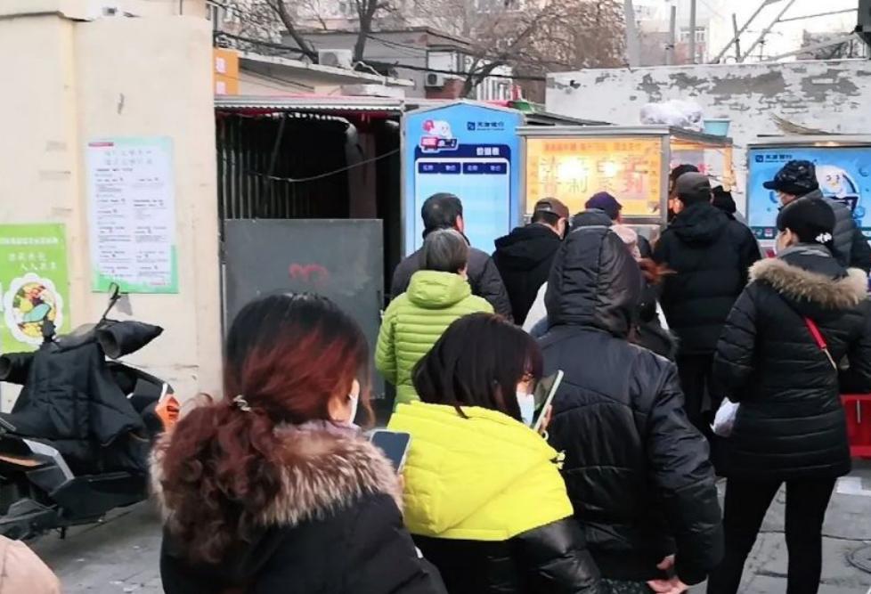 天津人气最高摆摊小吃,天津摆摊卖卤肉