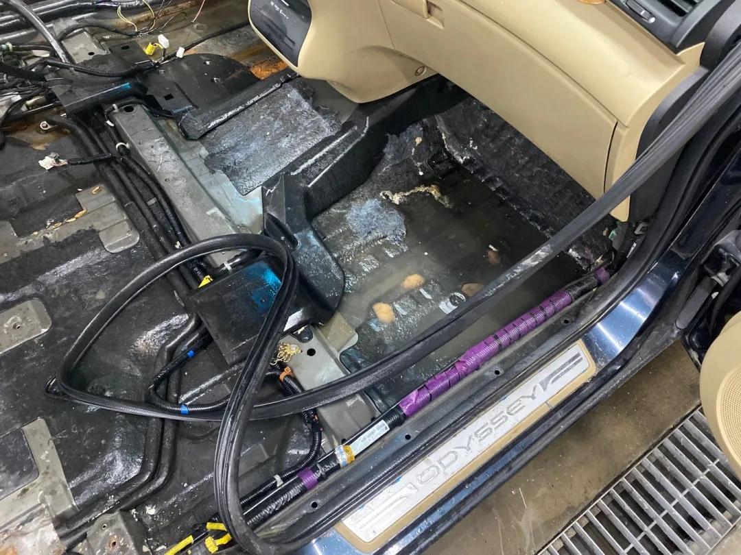 怪兽修车翻新的视频,怪兽修车翻新奥迪q7