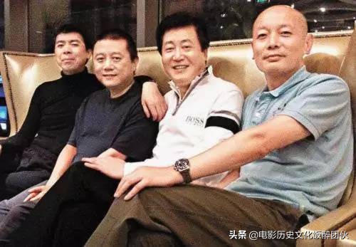 赵宝刚重走一回青春,越过山丘才发现无人等候完整视频