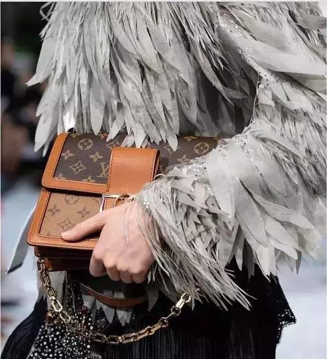 lv当季新品,2021十款必买lv包包直播