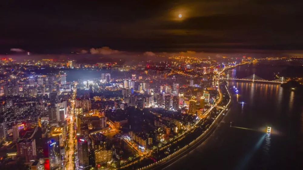 九峰源丨千年神农架，情系女儿城