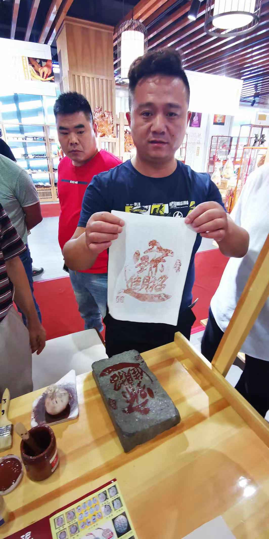 从歇脚地到目的地，山东高速公路服务区新印象：齐鲁交通服务开发集团服务区深度体验