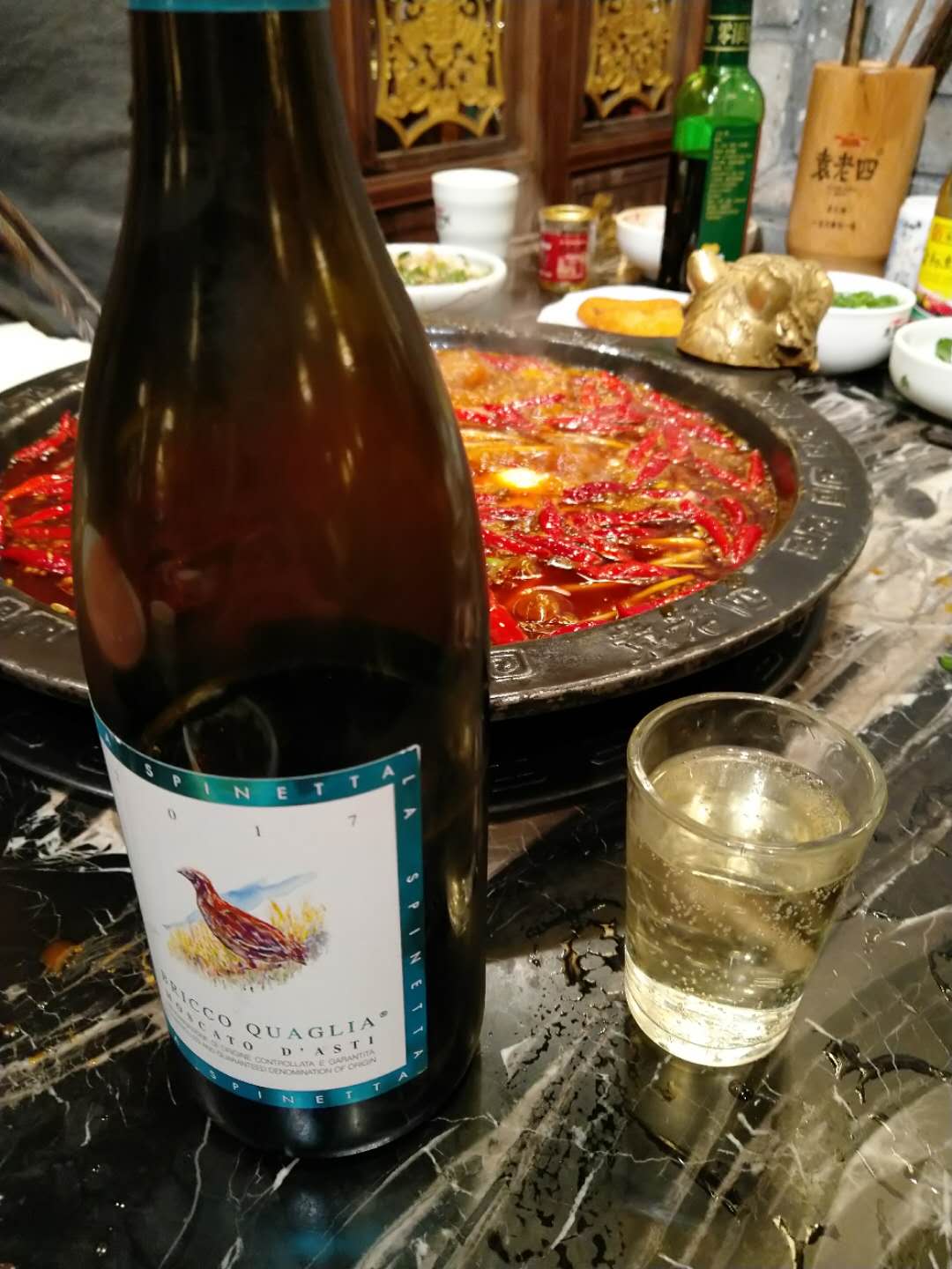 最适合女生喝的五种微醺迷人的酒,高逼格的酒水推荐