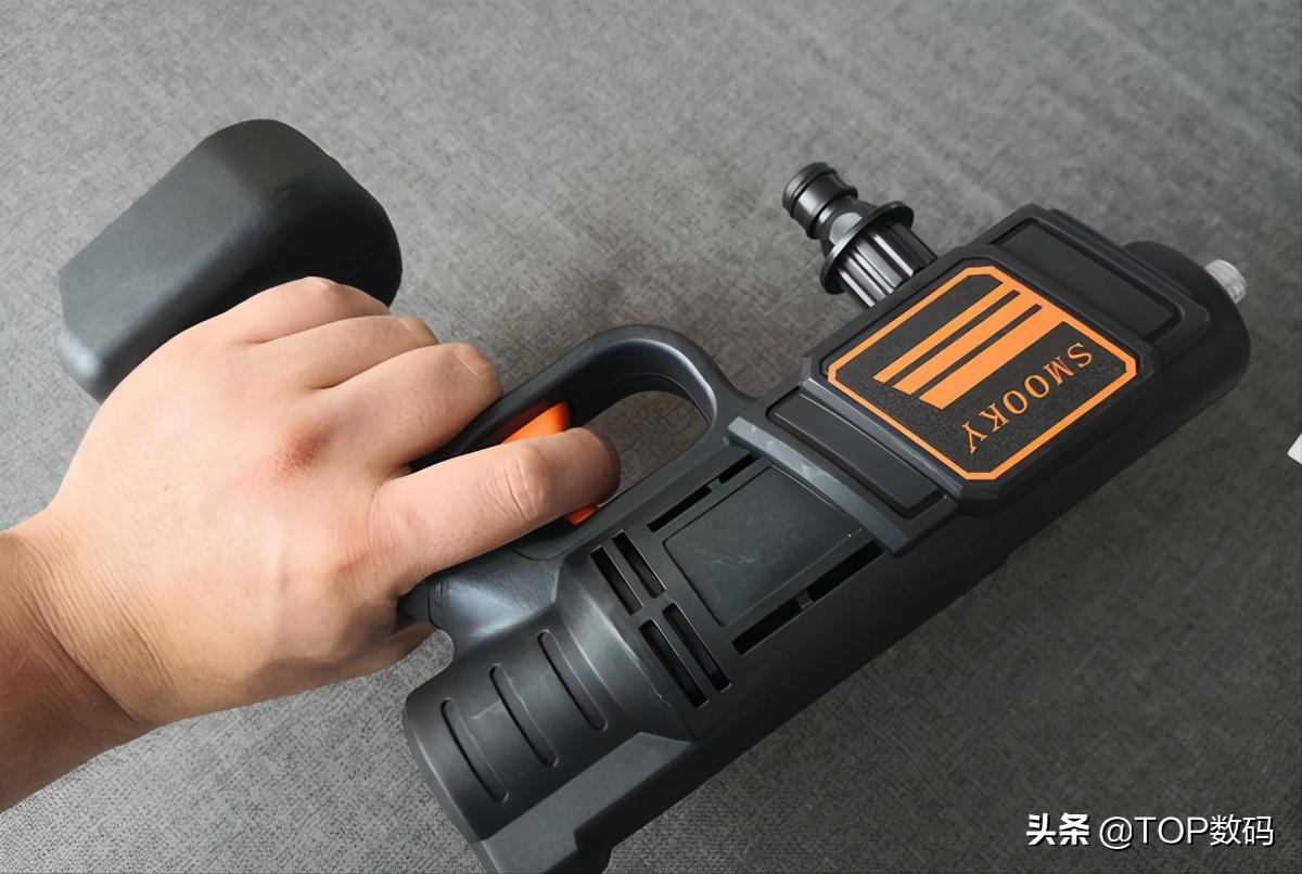 锂电洗车机能达到800w吗,锂电洗车机换大电池用