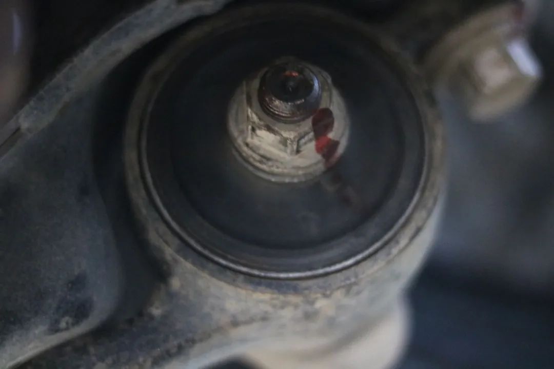 怪兽修车：翻新一辆2005年凌志LS430，当年百万经典车，满血复活