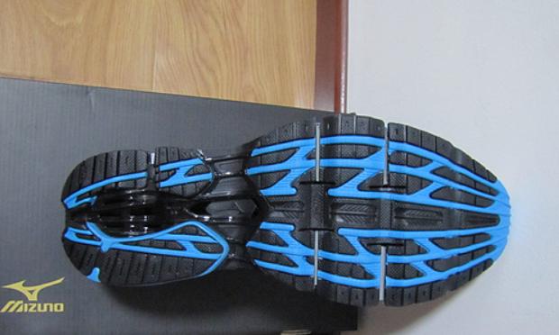 低调的日本运动鞋之王,低调的跑鞋