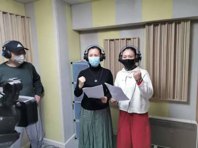 【人大代表风采】许亚玲：用淮海戏向勇敢逆行的白衣天使们致敬！