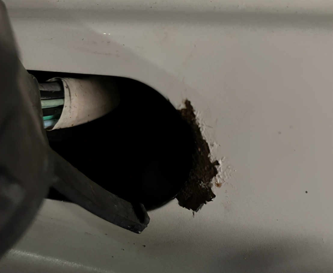 本田crv底盘生锈吗,本田crv车身生锈怎么回事