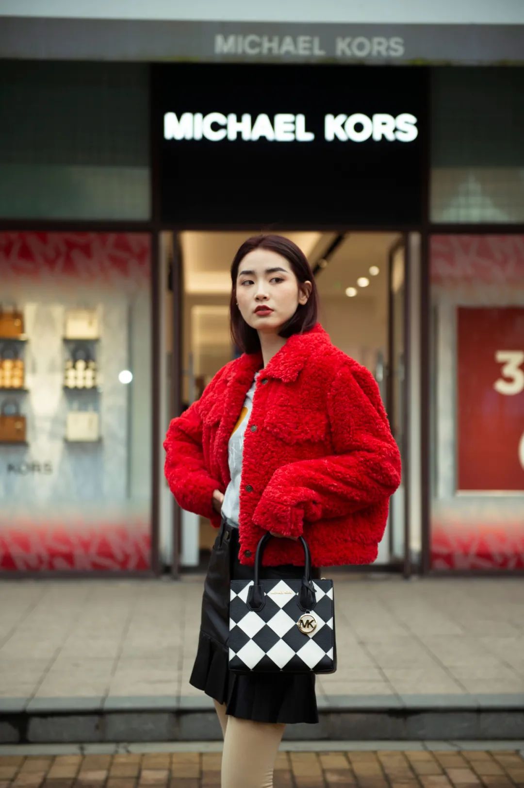 购新衣、买新鞋、挎新包……到百联奥特莱斯就GOU了