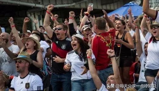 足坛十个冷知识,111个冷知识