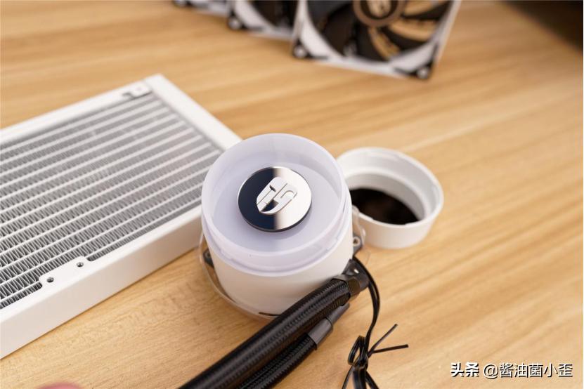 rtx30608g显卡影驰,显卡影驰rtx3090金属大师