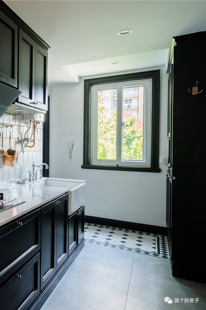 上海50平米老公房翻新改造,90后小伙改造50年房子