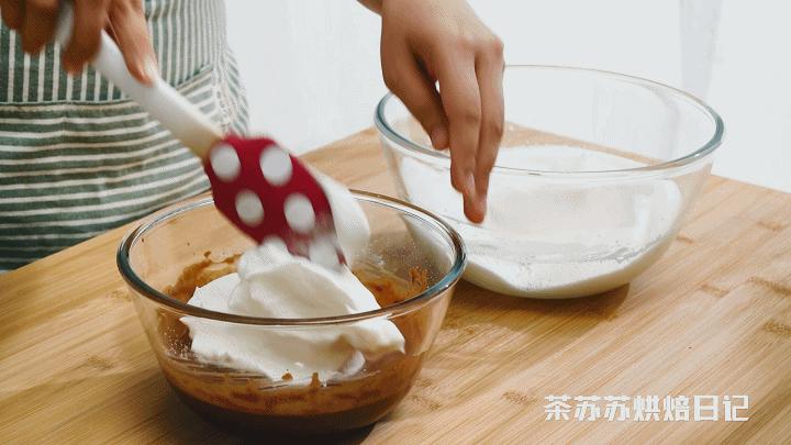 戚风失败了别慌！多做一步秒变ins网红，好吃到勺都舔了