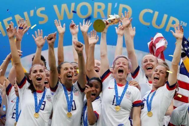 足坛2018十大事件,今年足球重大事件时间表