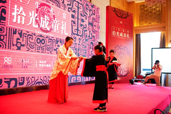 告别童年致敬青春,告别童年拥抱青春逐梦起航寄语