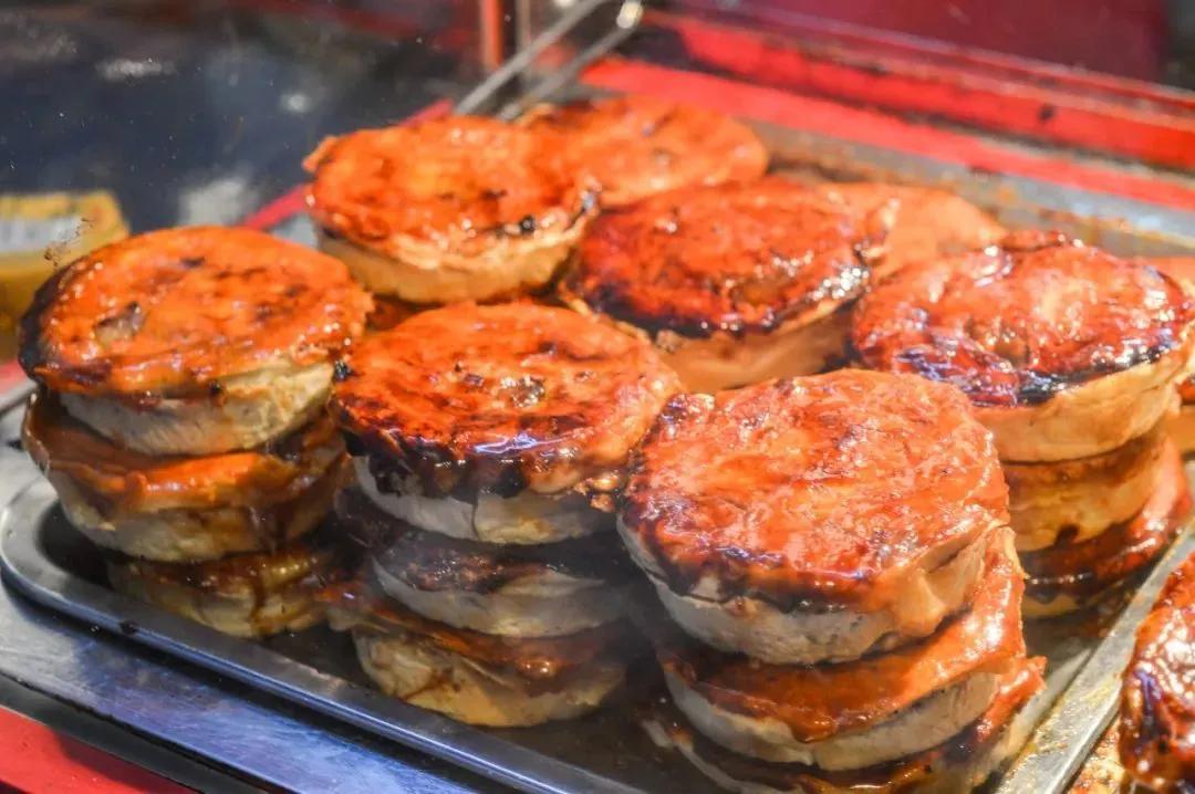 国内专坑游客的8条美食街,国内专坑游客的10条美食街