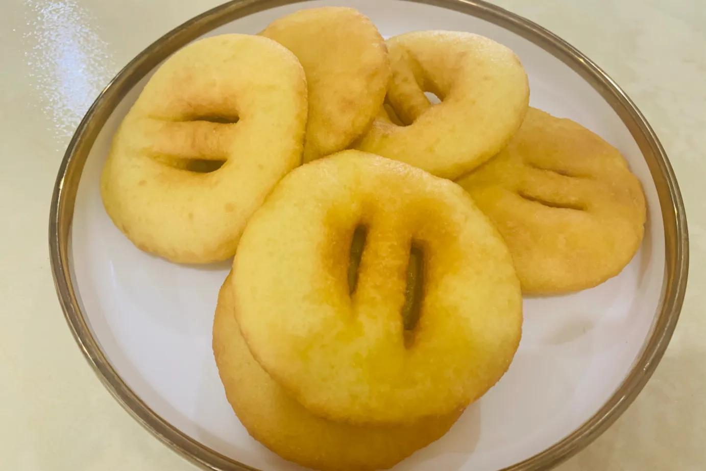 油饼怎么做才能又酥又软皮子不硬,发面油饼怎么炸又酥又好吃