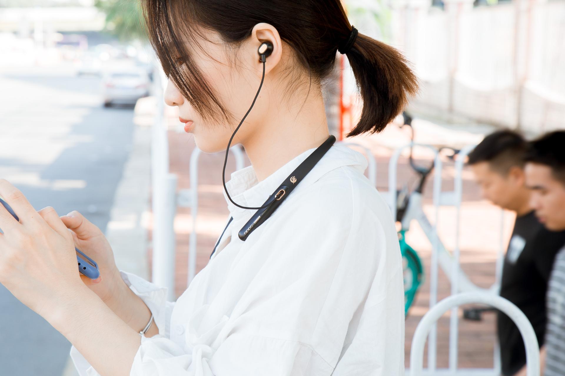 oppo哪一款耳机降噪好,oppo降噪耳机缺点