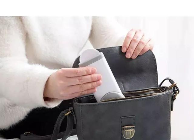 冬天毛衣粘在身上怎么处理,毛衣粘东西处理的小妙招