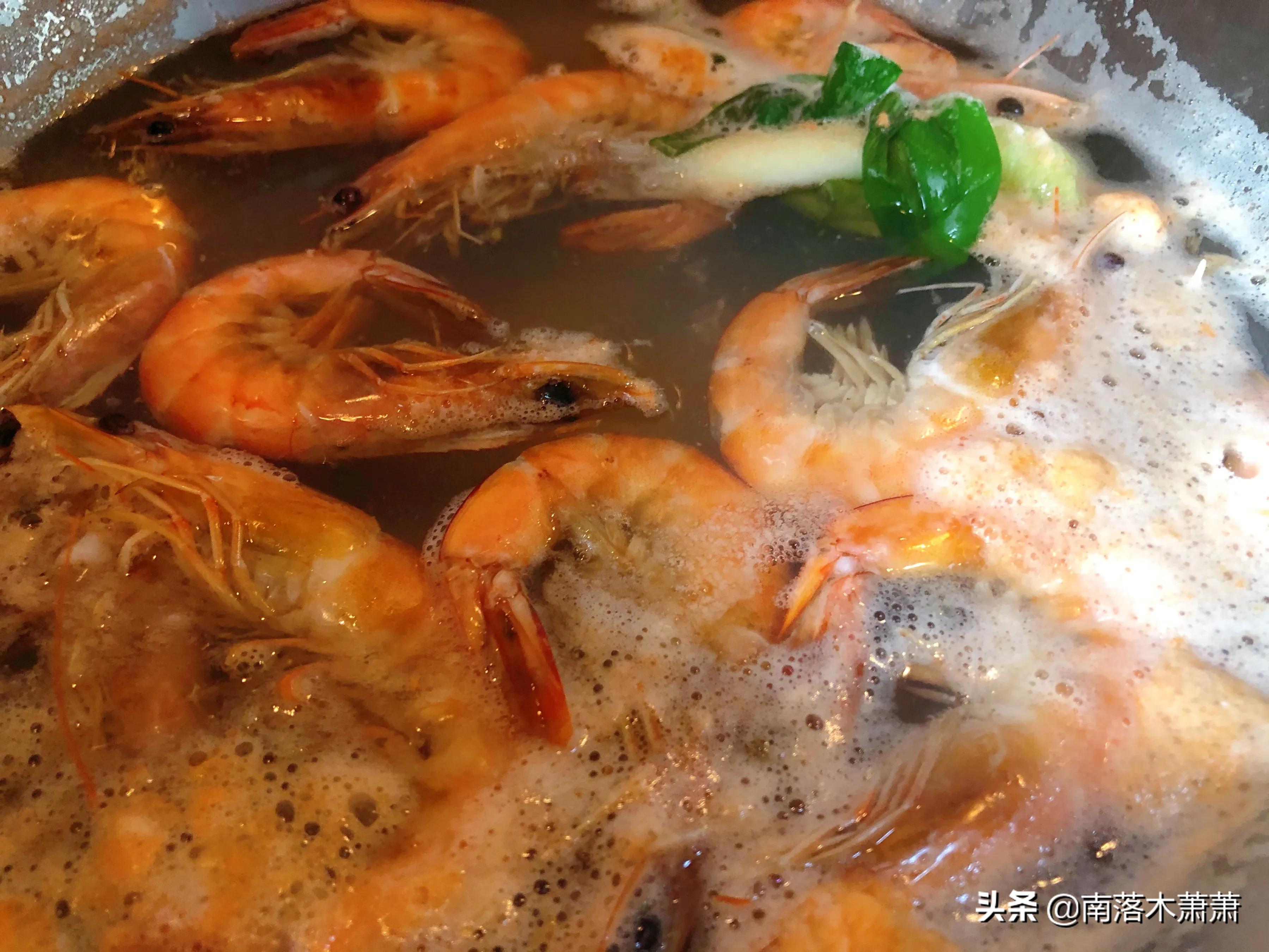 水煮大虾是冷水下锅还是开水下锅,水煮大虾是热水下锅还是凉水下锅