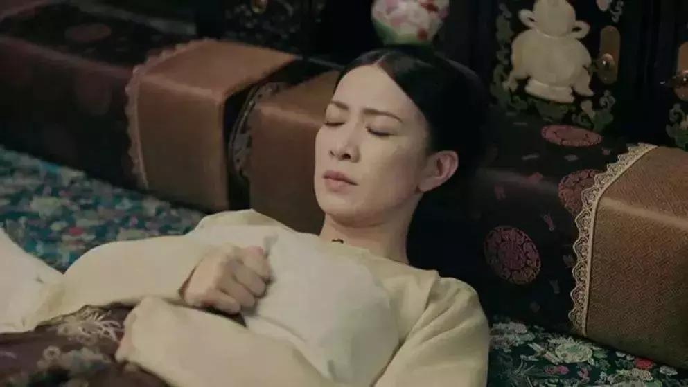 猥琐颈怎么矫正,一招改善猥琐肩