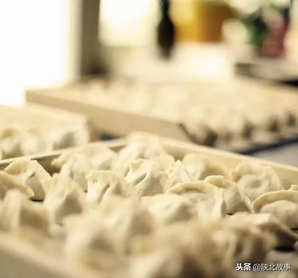 这个最适合冬天来的北方小城，光是海鲜就能让你吃回票价