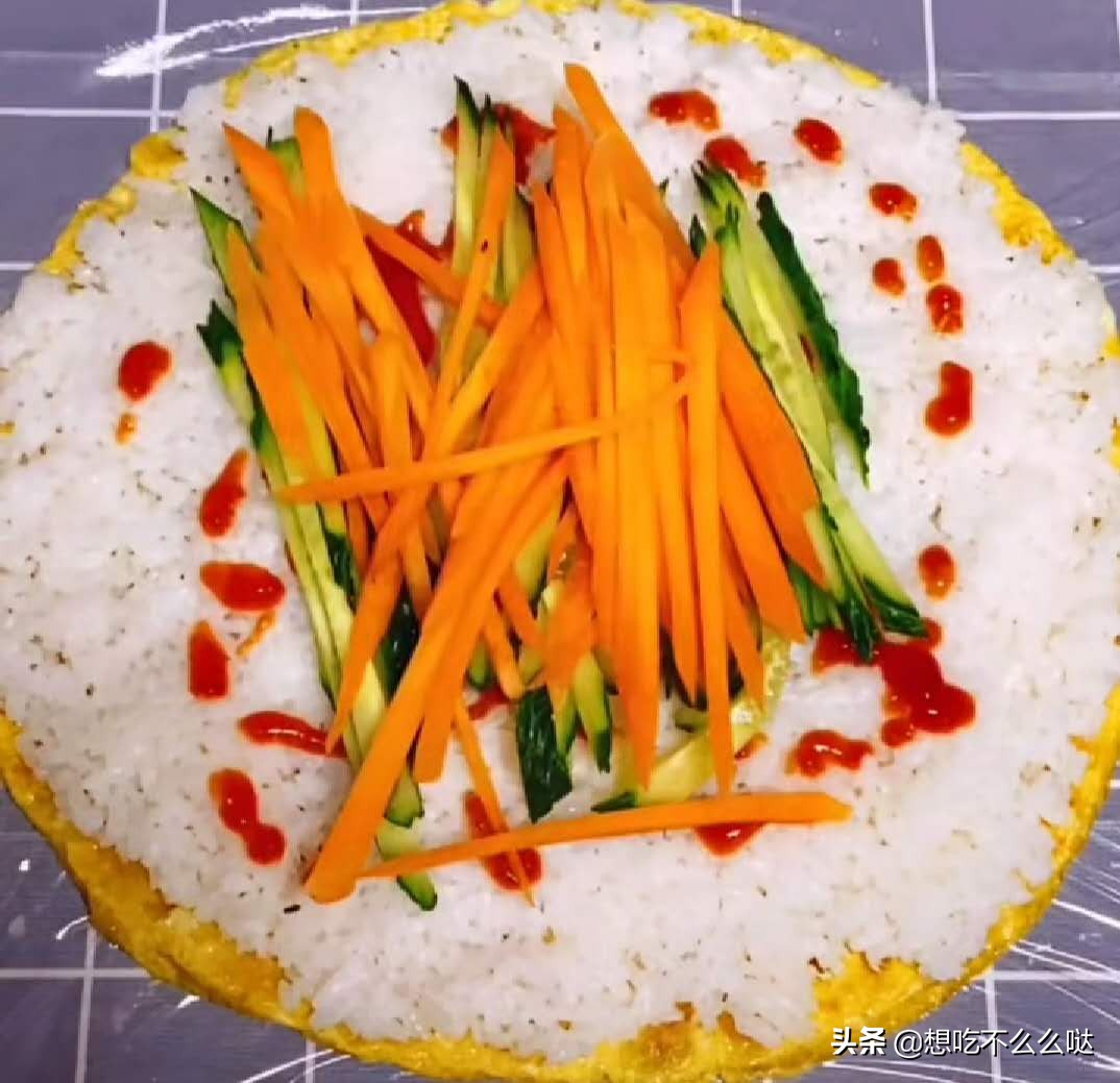 怎么制作简单的蛋包饭又好吃,简单易学的蛋包饭非常好吃