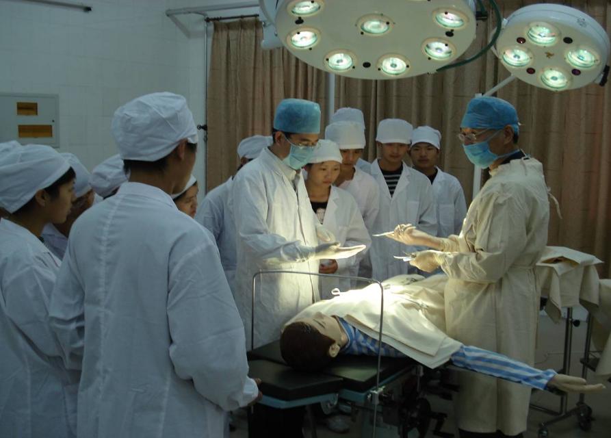 2022临床医学专业就业前景怎么样,临床医学哪个专业前景最好