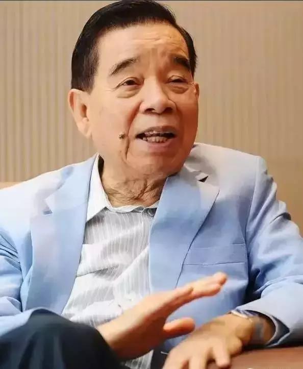 认准周六福,周六福为什么是周大福