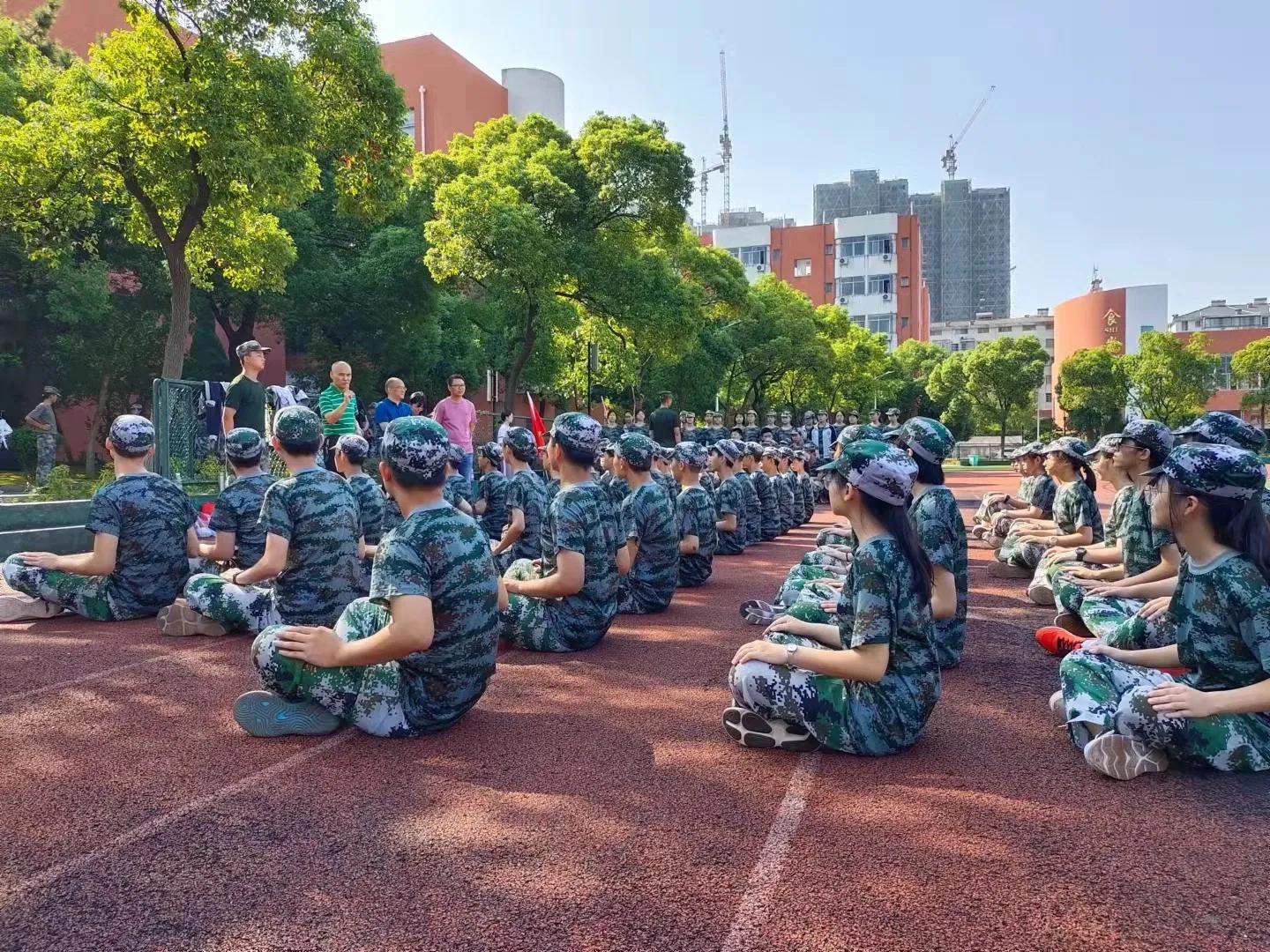 军训日记加图,军训红十字日志