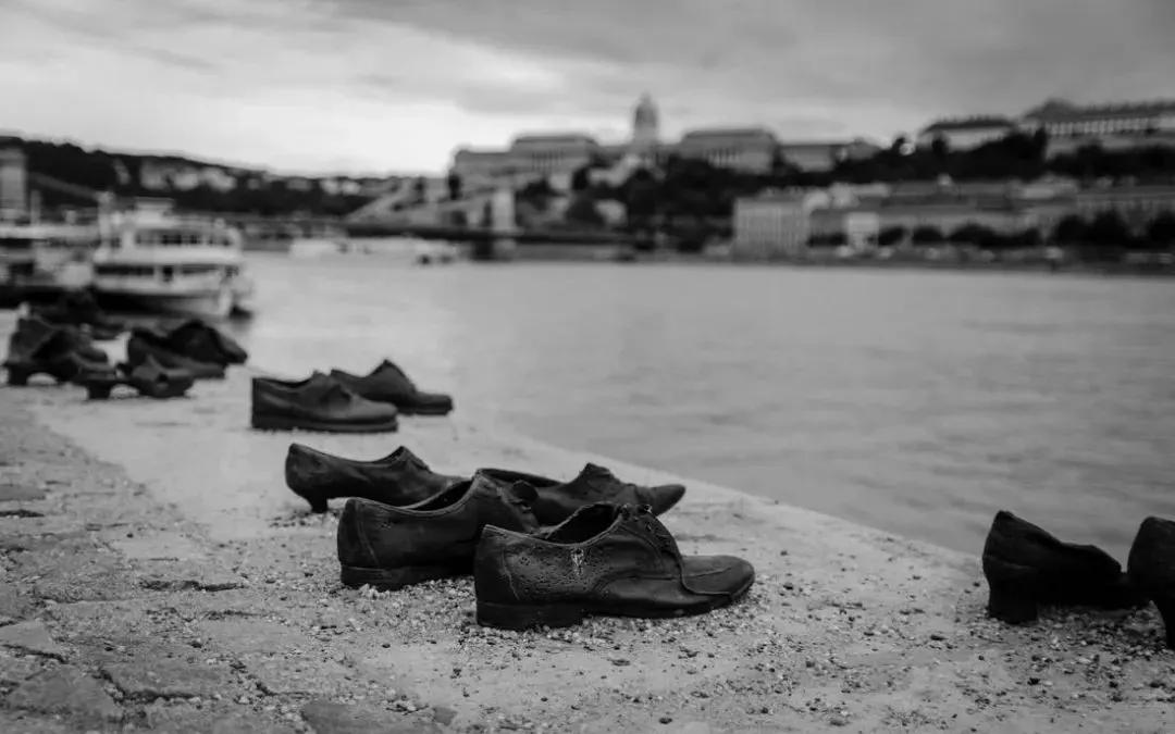 地球的雕塑,地球上的奇异建筑