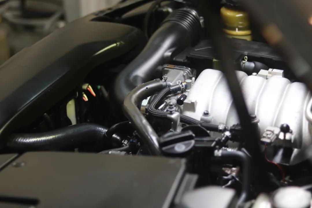 老车翻新：翻新05年残破的雷克萨斯LS430，百万老车，满血复活