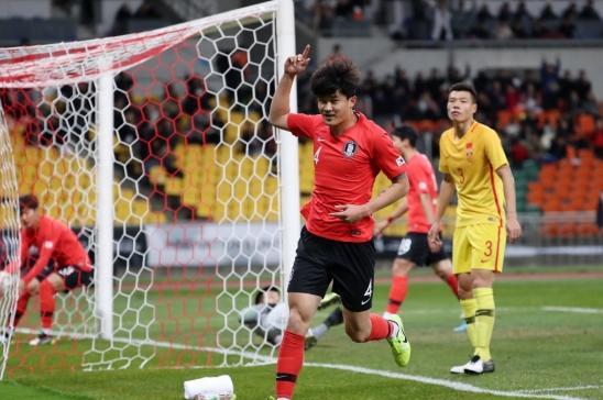 中国足球十场比赛输三场,中国足球1-5不敌泰国