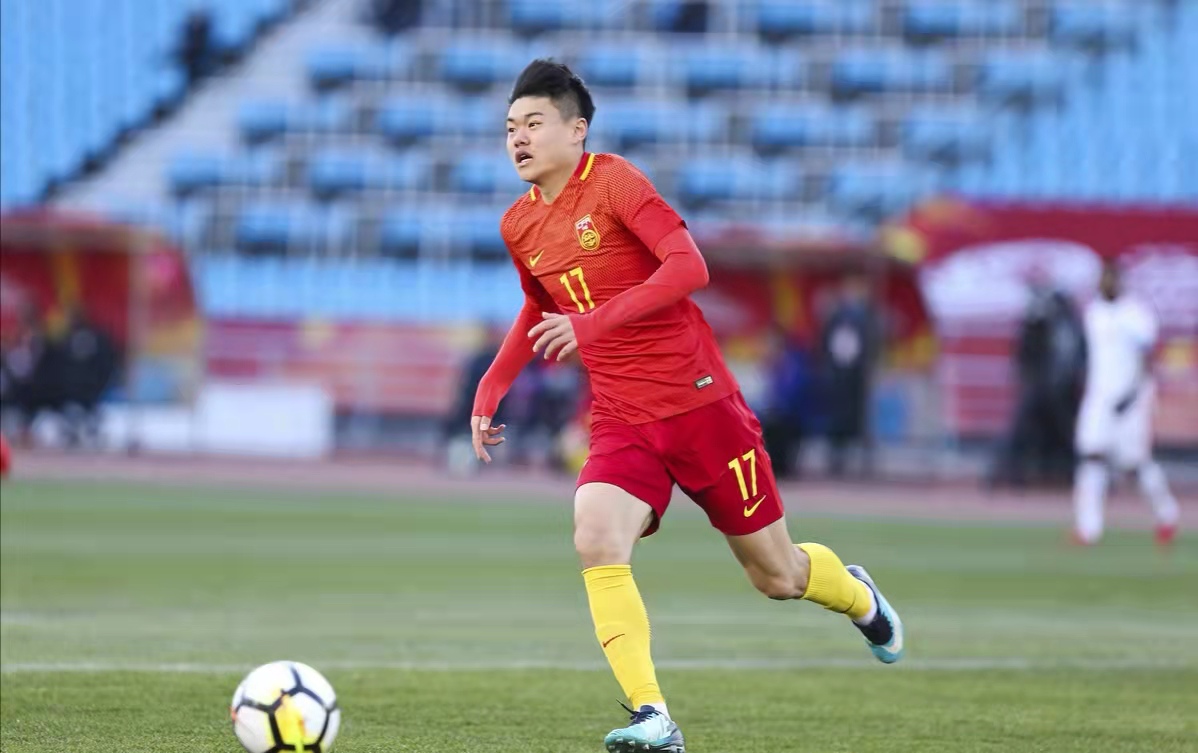 重庆足球历史最佳阵容,30年以来重庆足球最佳阵容