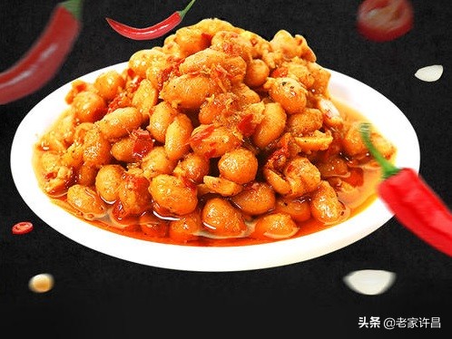 河南的美食馒头蘸酱豆,烙馍卷酱豆图片