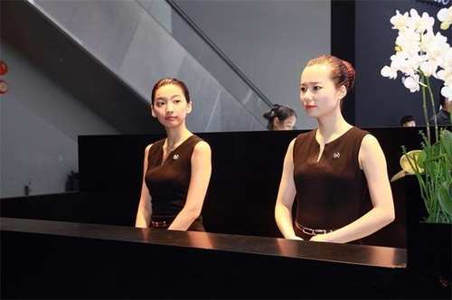 前台3000工资有必要做下去吗,前台工资就两三千