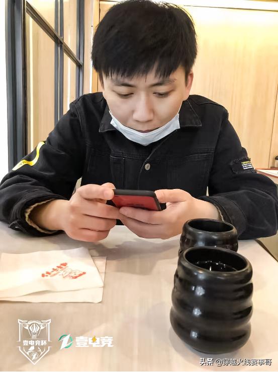 布拉德皮蛋：电竞老男孩的冠军梦