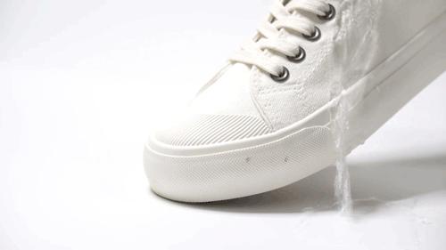 万金油百搭的鞋子,搭配比较好的小白鞋