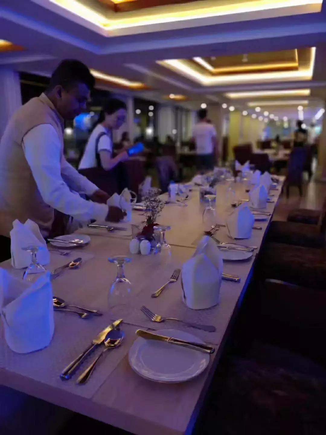 一生必去一次的神奇国度，榴莲白菜价，还有千与千寻里的海上火车