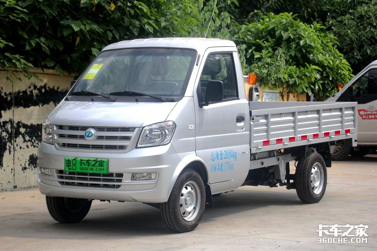 瑞驰新能源小卡,瑞驰新能源7座纯电动