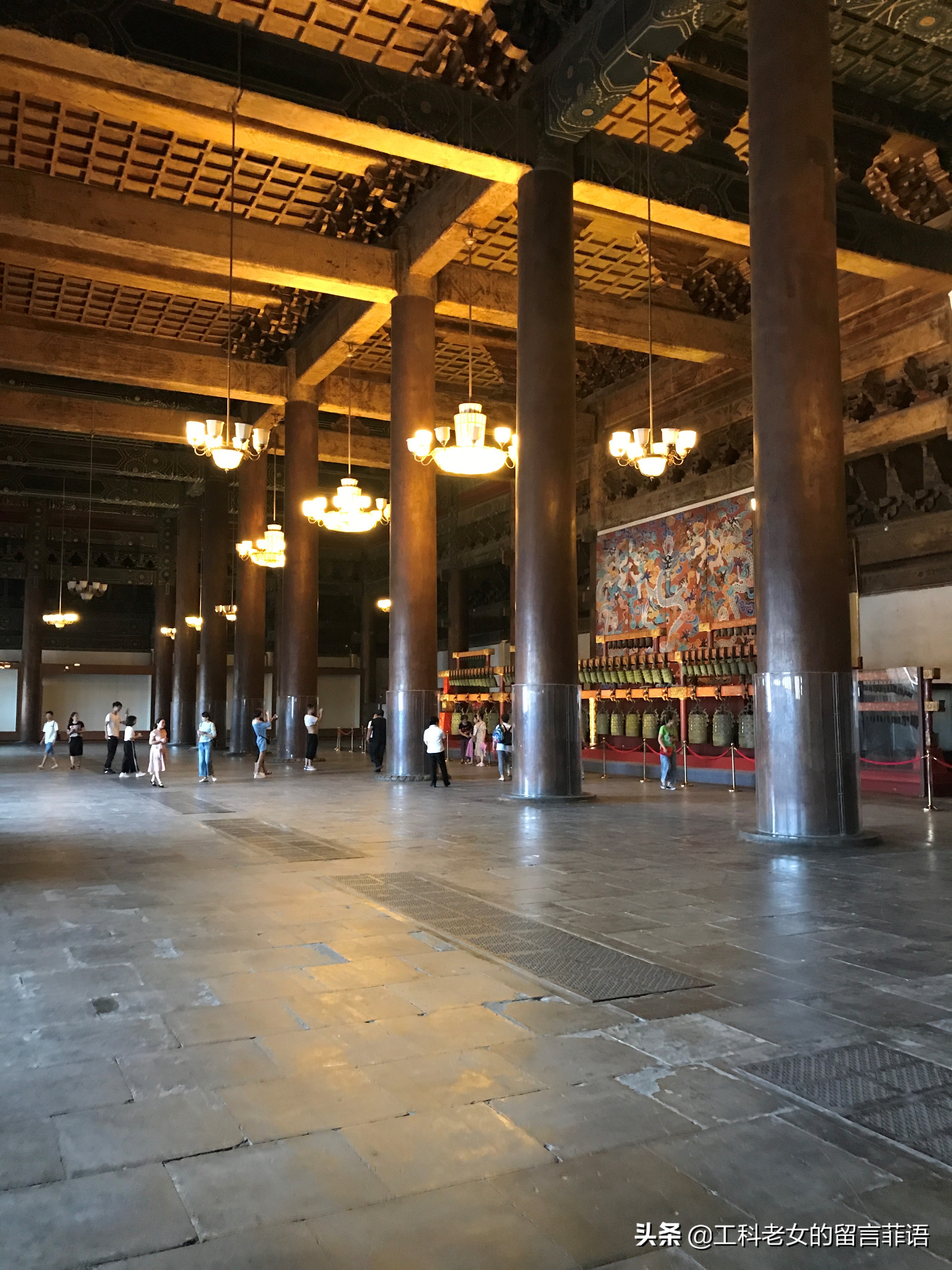 比太和殿更大的寺庙,太庙和太和殿对比图