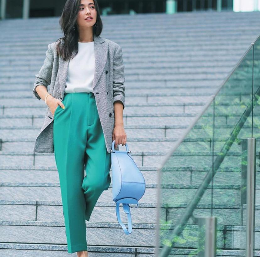 工作女性适合背哪些小众包包,大容量百搭通勤包多种背法