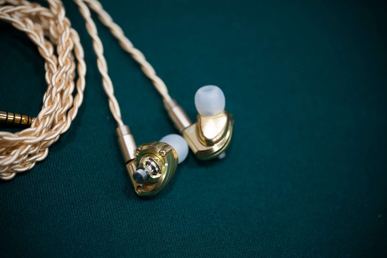 随身hifi播放器性价比排行榜,十大发烧级hifi入门耳塞